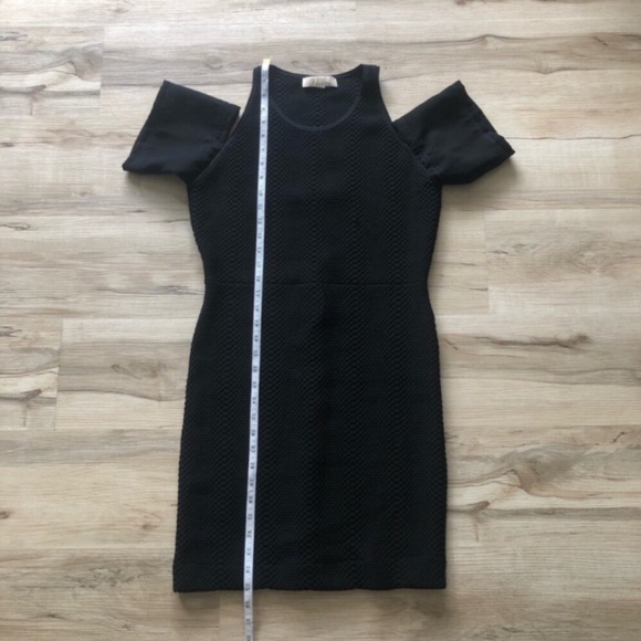 Michael Kors Black Bodycon Mini Dress Cold Shoulder - Picture 4 of 8